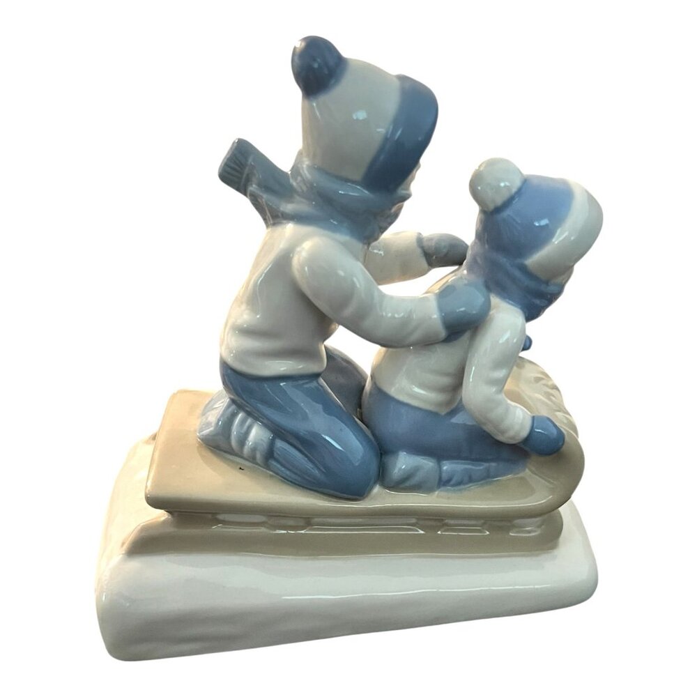 Vintage Paul Sebastian 1992 Children On Sled Porcelain Figurine 6" X 6" X 3" Mad